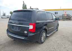 2011 CHRYSLER TOWN & COUNTRY LIMITED