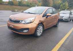 2012 KIA RIO