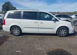 2011 CHRYSLER TOWN & COUNTRY