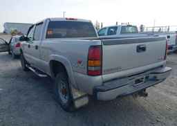 2006 GMC SIERRA 2500HD SL