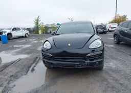 2013 PORSCHE CAYENNE