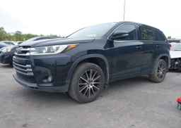 2017 TOYOTA highlander xle