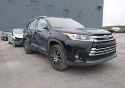 2017 TOYOTA highlander xle