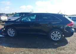 2013 TOYOTA VENZA LE