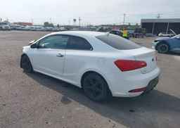 2014 KIA FORTE KOUP 1.6L SX