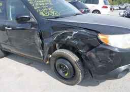 2010 SUBARU FORESTER 2.5 X
