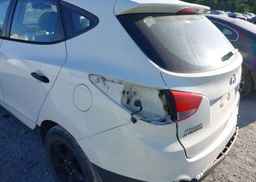 2011 HYUNDAI TUCSON L