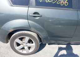 2009 MITSUBISHI OUTLANDER XLS
