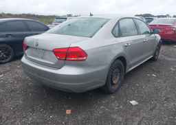 2012 VOLKSWAGEN PASSAT
