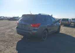 2018 NISSAN PATHFINDER S
