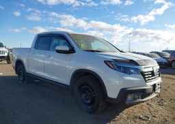 2017 HONDA RIDGELINE TOURING