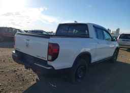 2017 HONDA RIDGELINE TOURING