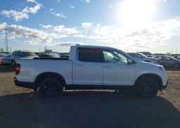 2017 HONDA RIDGELINE TOURING