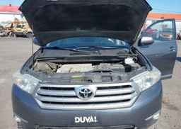 2012 TOYOTA HIGHLANDER V6