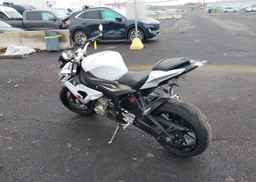 2014 BMW S 1000 R