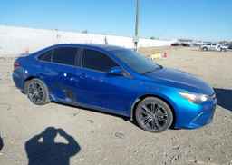 2016 TOYOTA CAMRY XSE