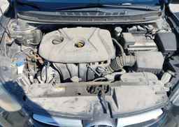 2013 HYUNDAI ELANTRA GL