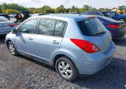 2011 NISSAN VERSA 1.8SL