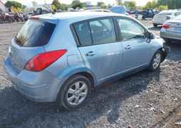 2011 NISSAN VERSA 1.8SL