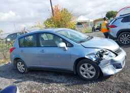 2011 NISSAN VERSA 1.8SL