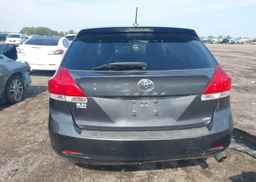 2010 TOYOTA VENZA