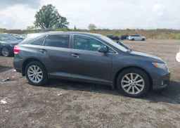 2010 TOYOTA VENZA