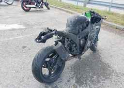 2015 KAWASAKI ZX1000 J