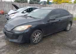 2013 MAZDA MAZDA3