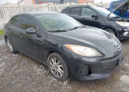 2013 MAZDA MAZDA3