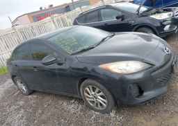 2013 MAZDA MAZDA3