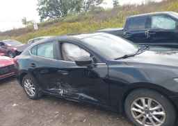 2015 MAZDA MAZDA3 GS