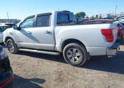 2017 NISSAN TITAN PLATINUM RESERVE