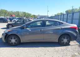 2013 HYUNDAI ELANTRA GL