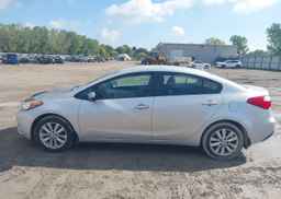 2014 KIA FORTE LX