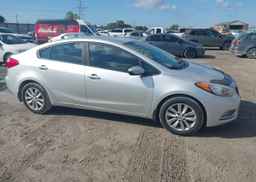 2014 KIA FORTE LX