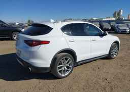 2018 ALFA ROMEO STELVIO