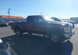 2010 FORD F-250 LARIAT