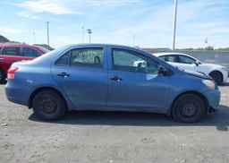 2009 TOYOTA YARIS