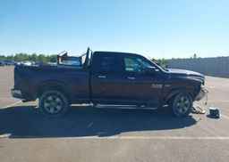 2013 RAM 1500 SLT
