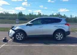 2014 TOYOTA RAV4 LE