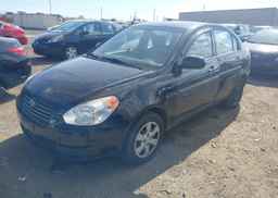 2010 HYUNDAI ACCENT GL