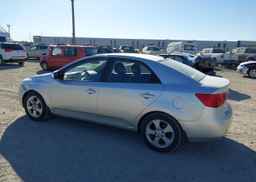 2010 KIA FORTE EX