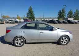 2010 KIA FORTE EX