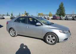 2010 KIA FORTE EX
