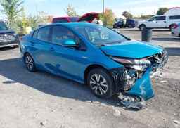 2019 TOYOTA PRIUS