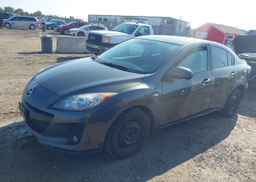 2013 MAZDA MAZDA3 GS-SKY