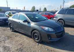 2013 MAZDA MAZDA3 GS-SKY
