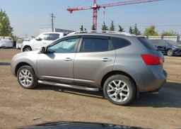 2010 NISSAN ROGUE S