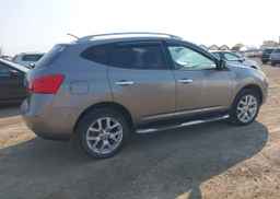 2010 NISSAN ROGUE S