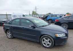2010 VOLVO S40 2.4I